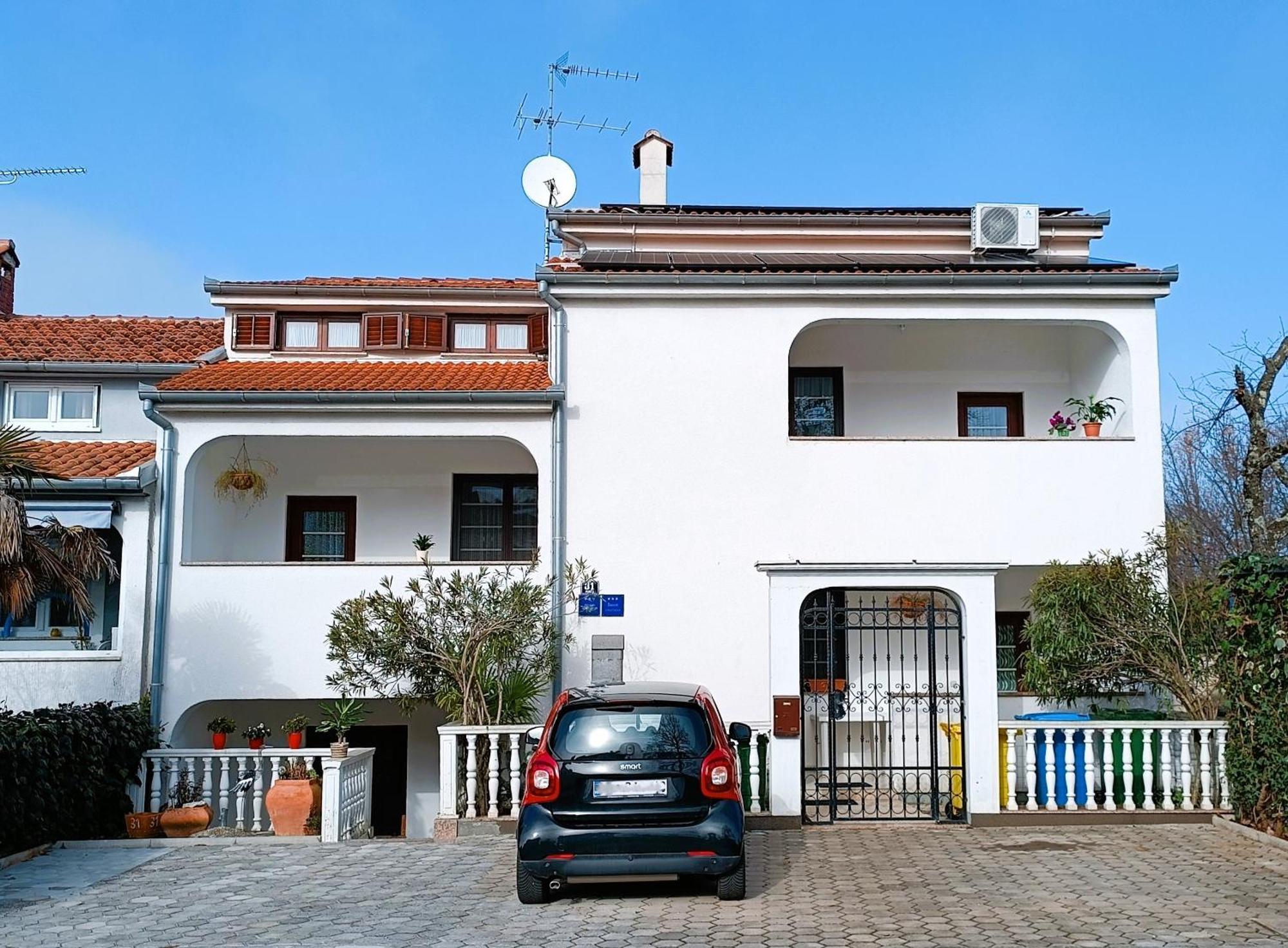 Apartments Stojakovic Πόρετς Εξωτερικό φωτογραφία